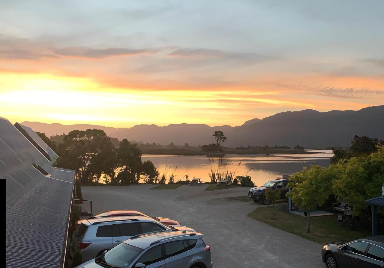 Collingwood Park Motel Bagian luar foto